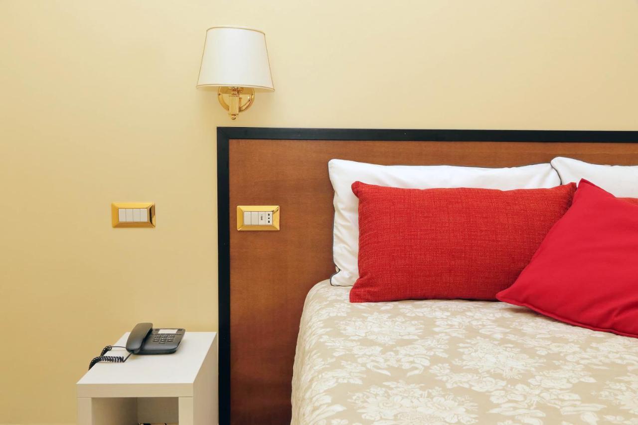 Fancy Guesthouse Vatican Рим Экстерьер фото